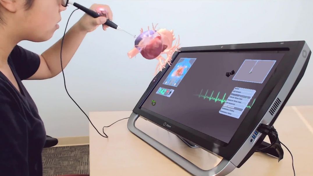 Этот VR / AR ноутбук  - будущее обучения и образования.