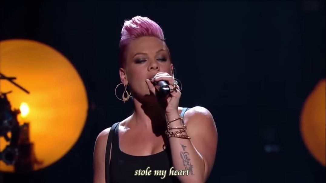 Just Give Me a Reason - P!nk - Ft.Nate Ruess