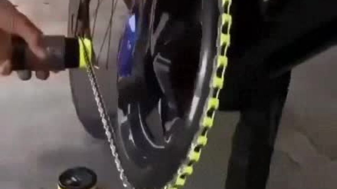 Светоотражающая окраска велосипедной цепи