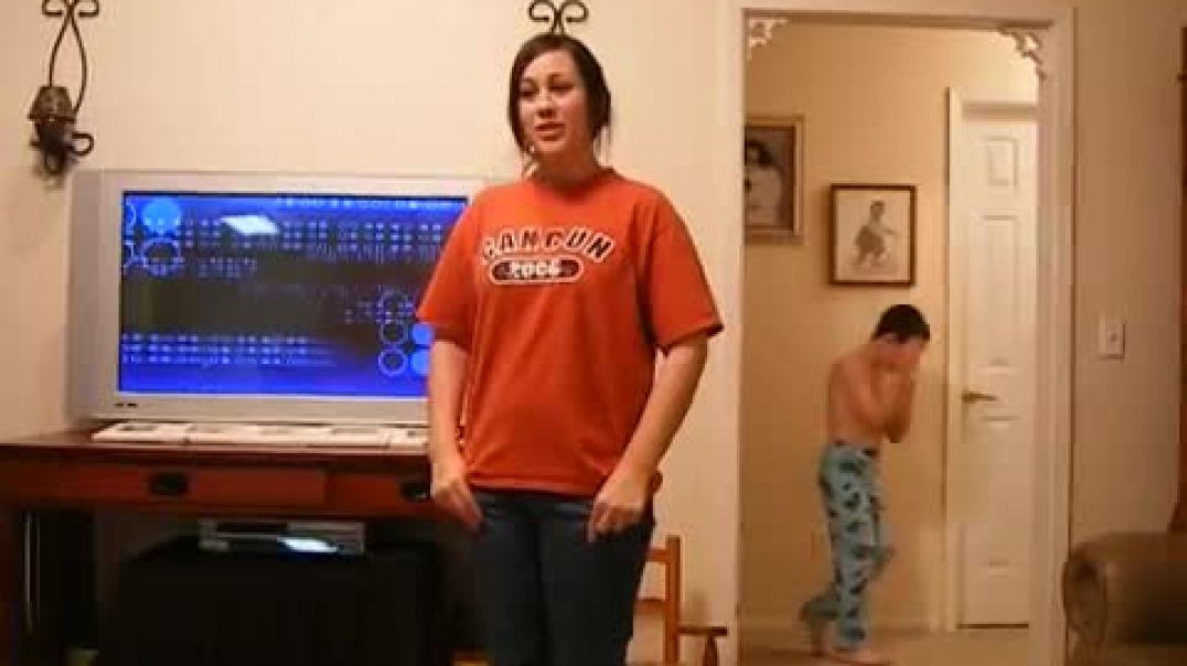 Smack that- ORIGINAL! (Little brother video bombs sister)