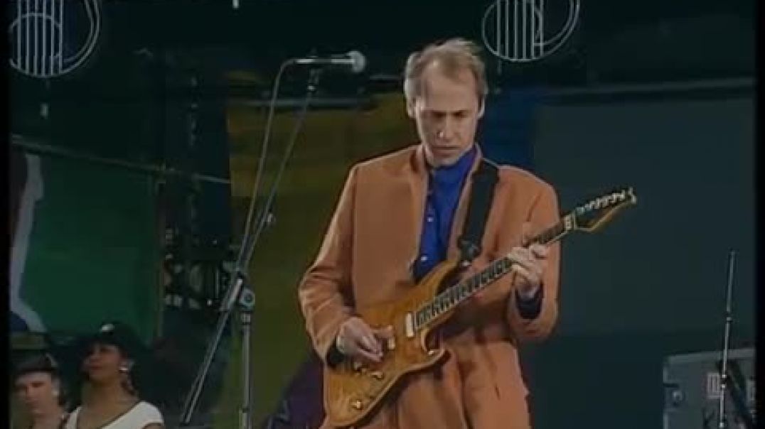 Dire Straits - Money For Nothing (Live At Knebworth)