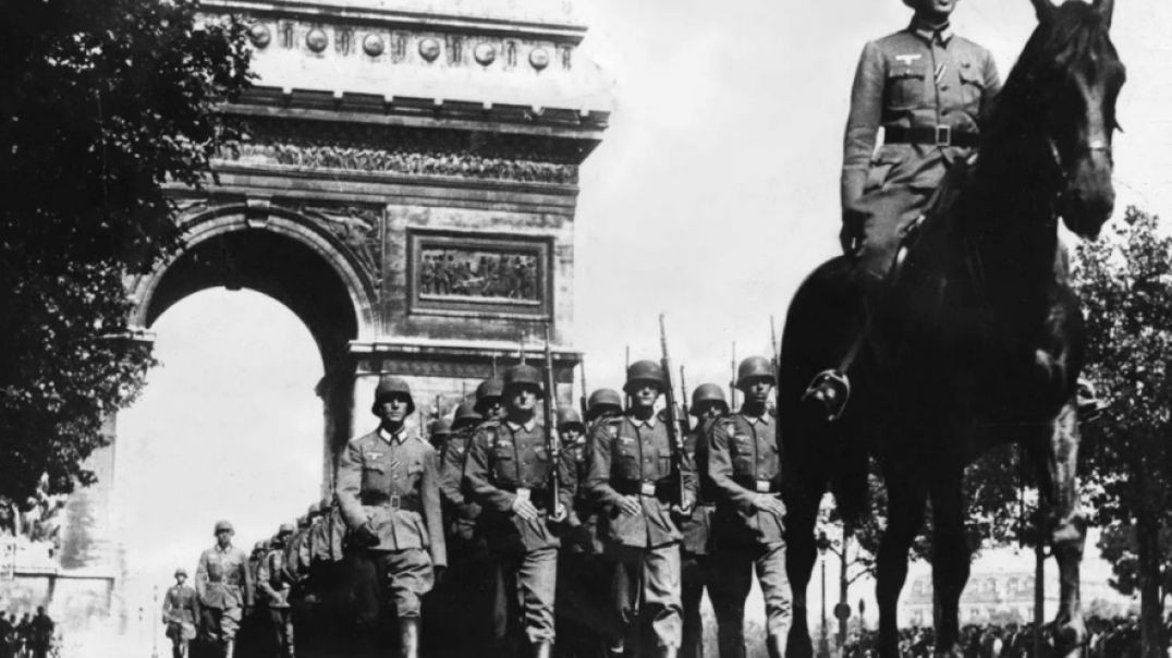 Почему Франция не оказала сопротивления Гитлеру?