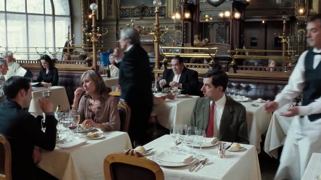 Eating in Paris -Classic Mr. Bean