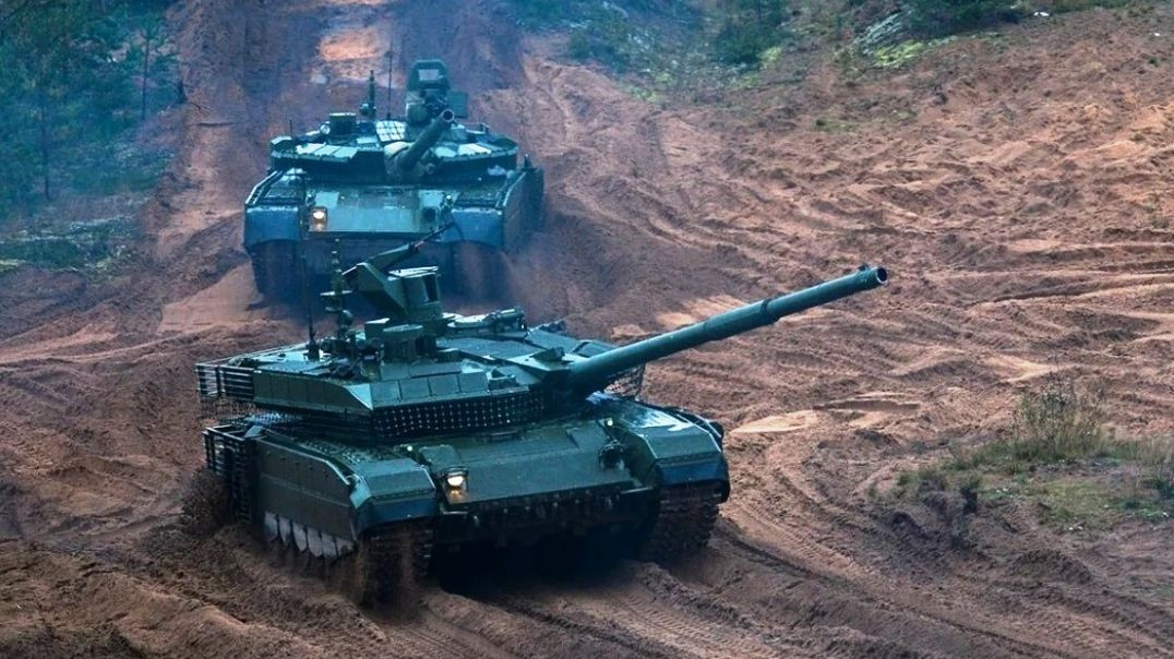 ⁣На Украине впервые задействовали новейшие танки Т-90М