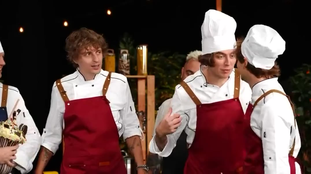 Забавное обсуждение и шутки на кулинарном шоу 👨‍🍳🎤