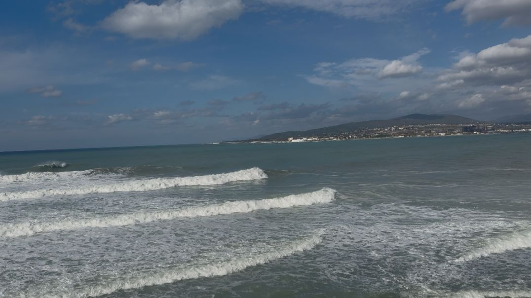 Море